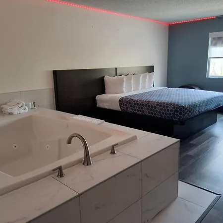 Chicago Club Inn & Suite