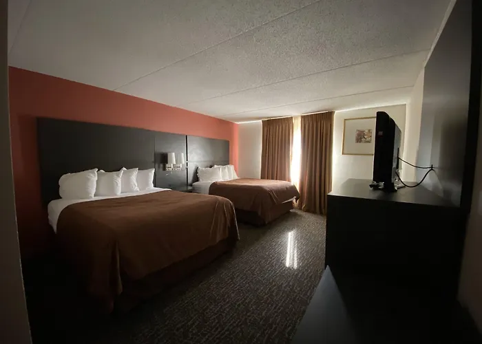 Hotel Chicago Club &