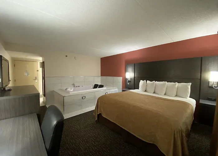 Hotel Chicago Club & 3*