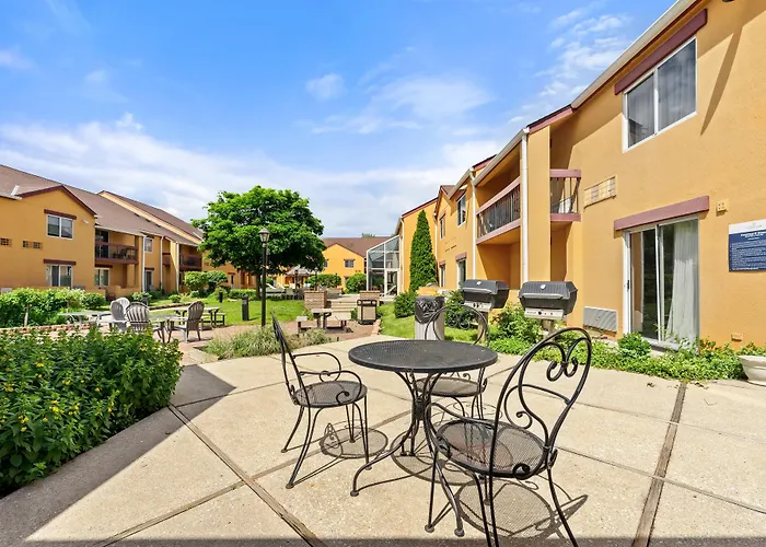 Chicago Club & 3* Oakbrook Terrace