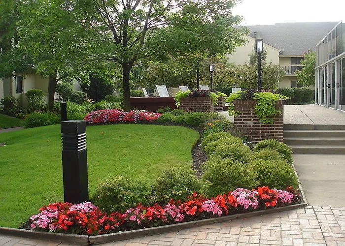 Chicago Club & 3* Oakbrook Terrace